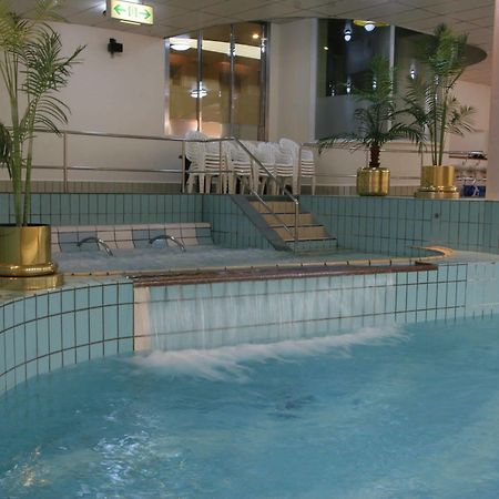 Resort Capsule Sakuragicho Йокогама Екстер'єр фото